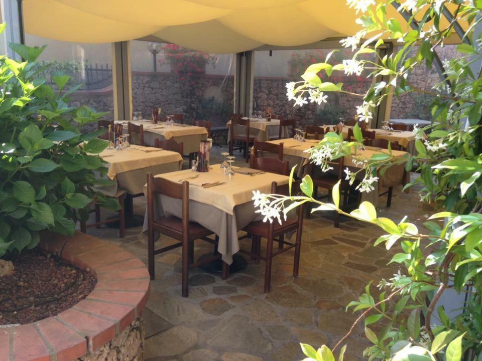 Albergo Ristorante Bergallo Tovo San Giacomo Ngoại thất bức ảnh