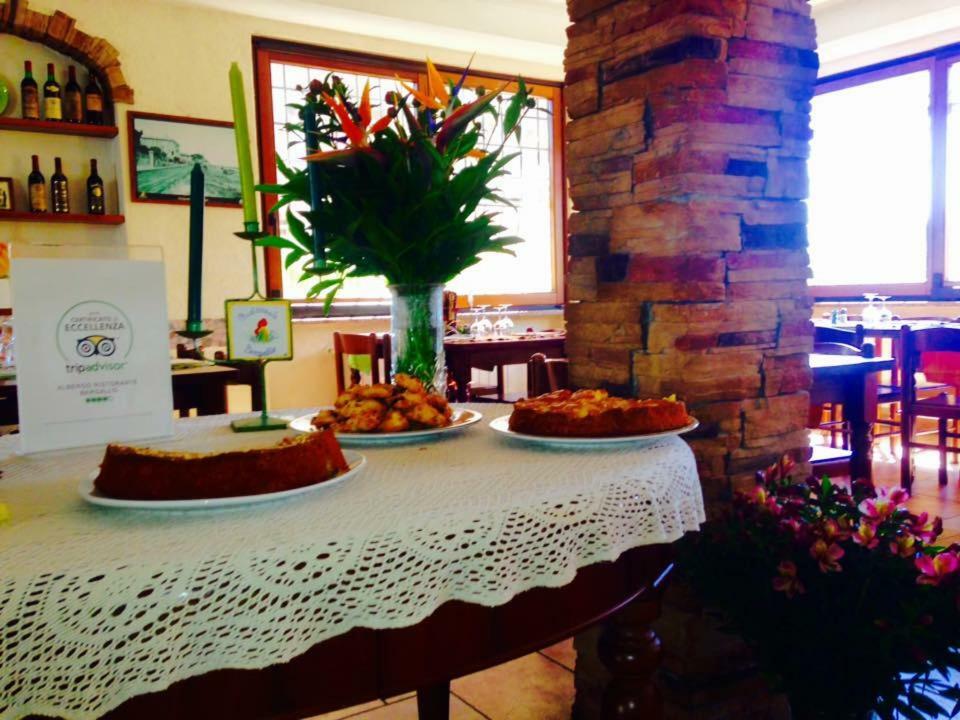 Albergo Ristorante Bergallo Tovo San Giacomo Ngoại thất bức ảnh